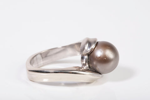 Ladies 14k White Gold Tahitian Pearl Ring Size 6