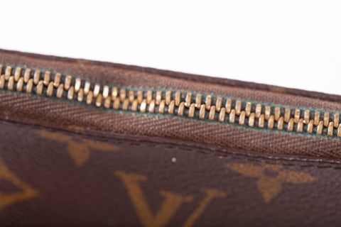 Authentic Louis Vuitton Monogram Pochette Accessories