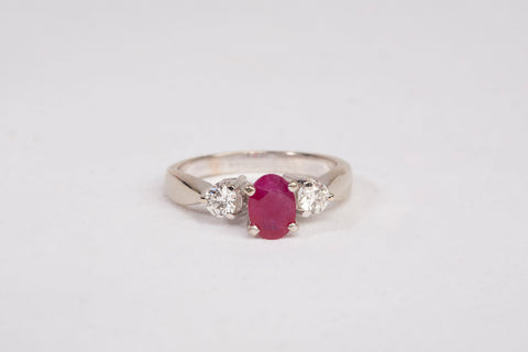 Ladies 18k White Gold Oval Cut Ruby and Diamond Three Stone Ring