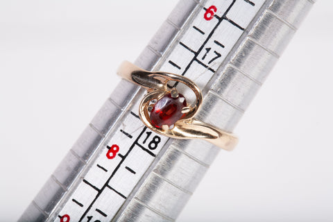 Vintage 14k Yellow Gold Garnet Bypass Ring