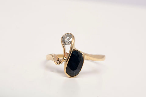 Ladies 14k Yellow Gold Sapphire & Diamond Ring Size 8
