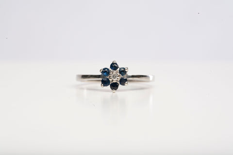 Ladies Dainty 10k White Gold Flower Sapphire & Diamond Ring .01CTW