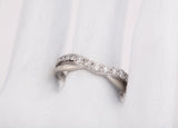 Ladies 14k White Gold Chevron Diamond Ring Size 8.5