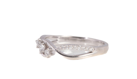 Ladies 14k White Gold .24TCW Diamond Fashion Ring Size 7