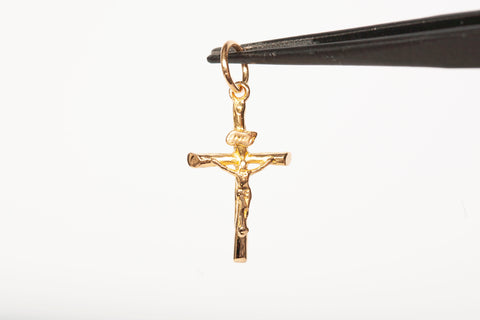 Unisex Small 22k Yellow Gold Crucifix Pendant