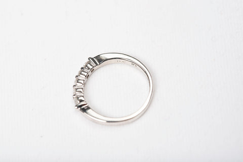 Beautiful Ladies .20TCW 950 Platinum Diamond Band